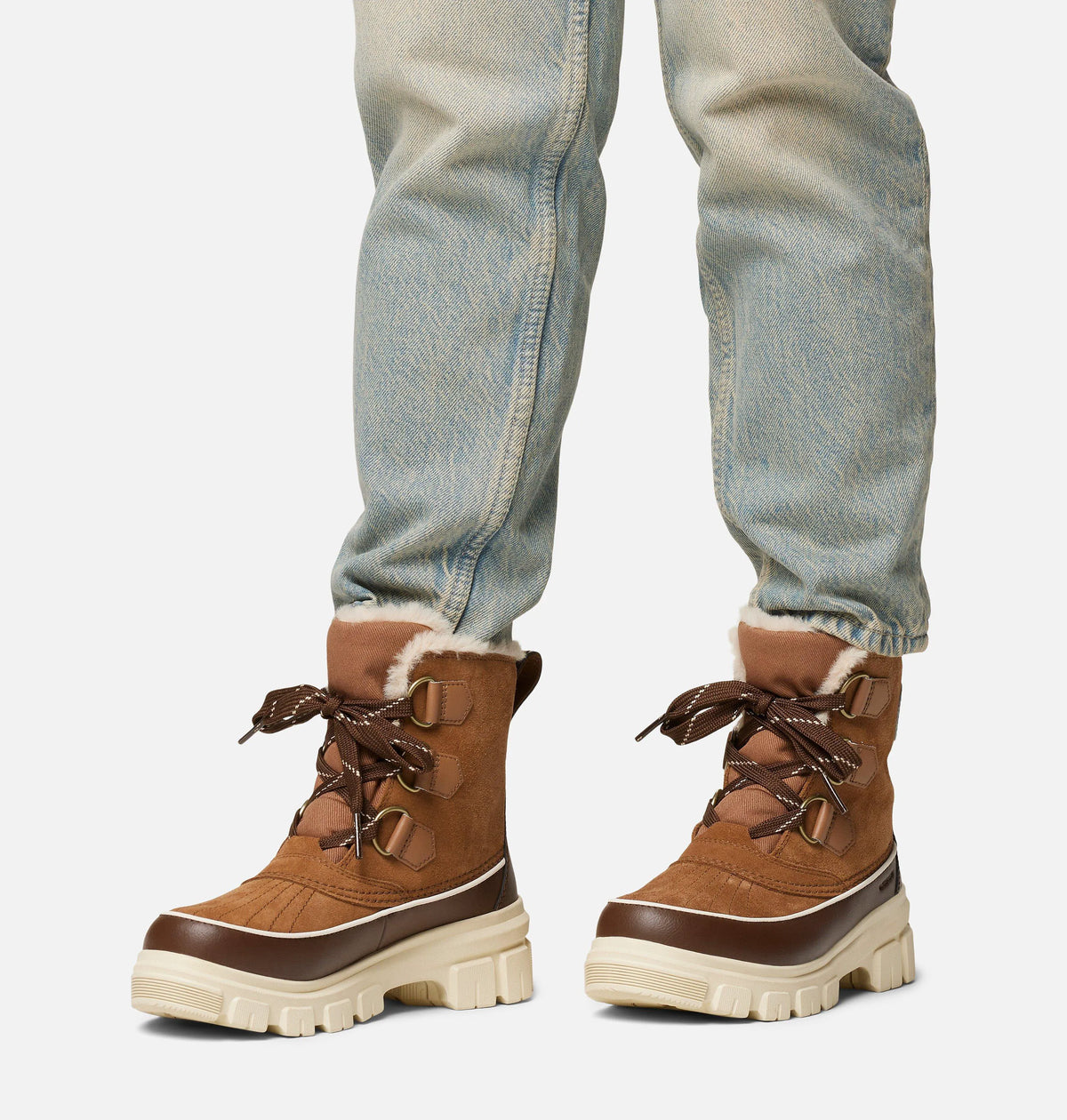 Velvet Tan, Tobacco
