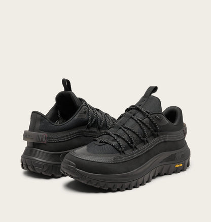Black, Jet