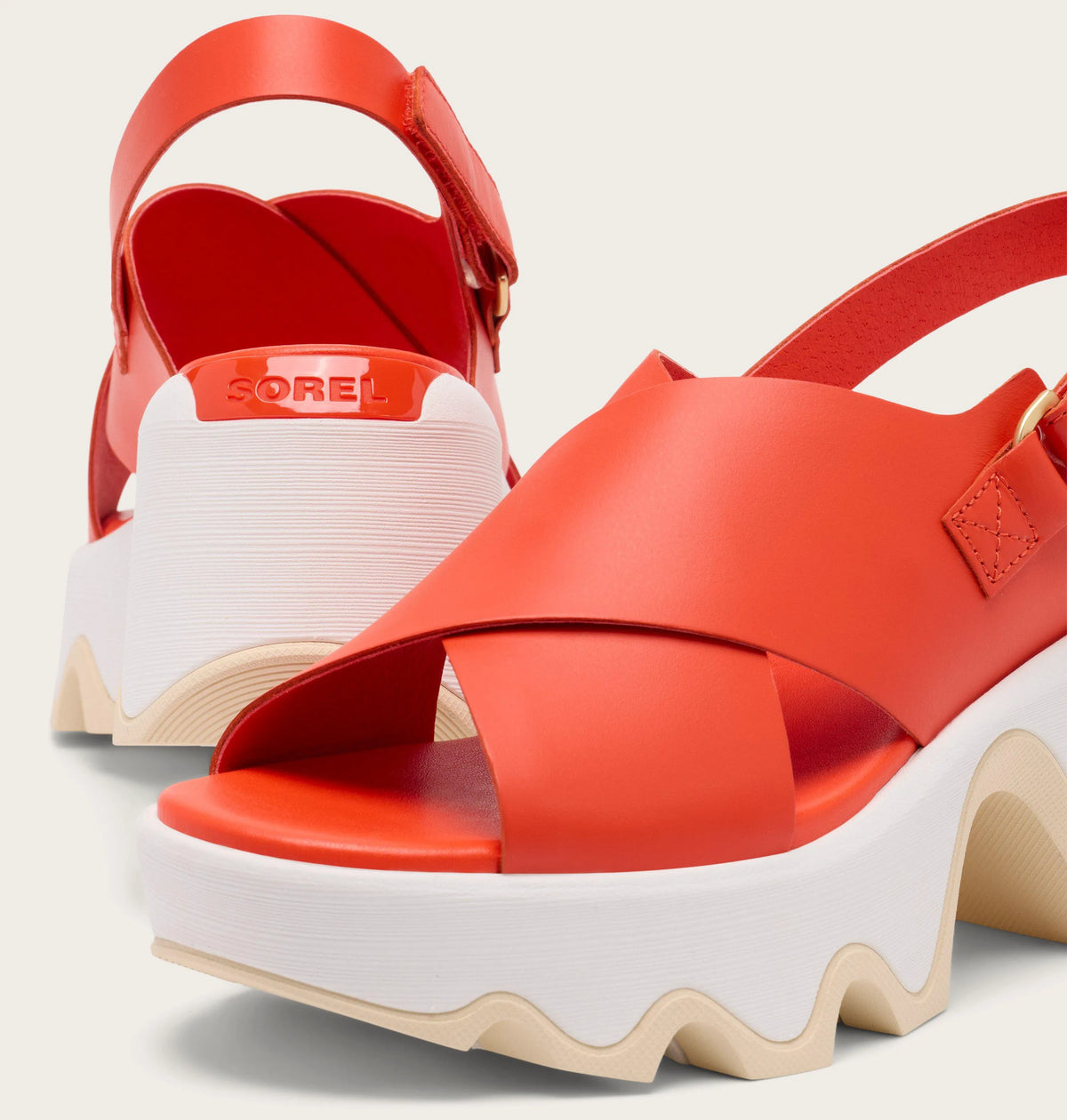 Crimson Fire, Honey White