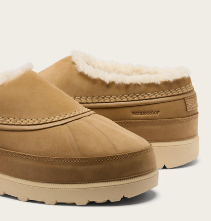Caribou Buff, Caribou Beige