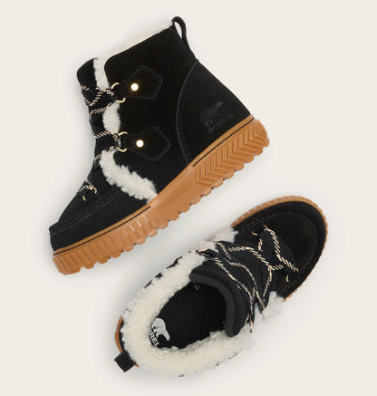 Black, Gum 2