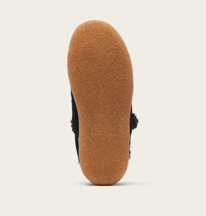 Black, Gum 2