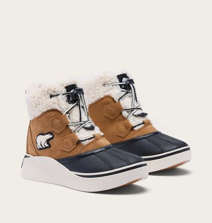 Taffy Leather, Black