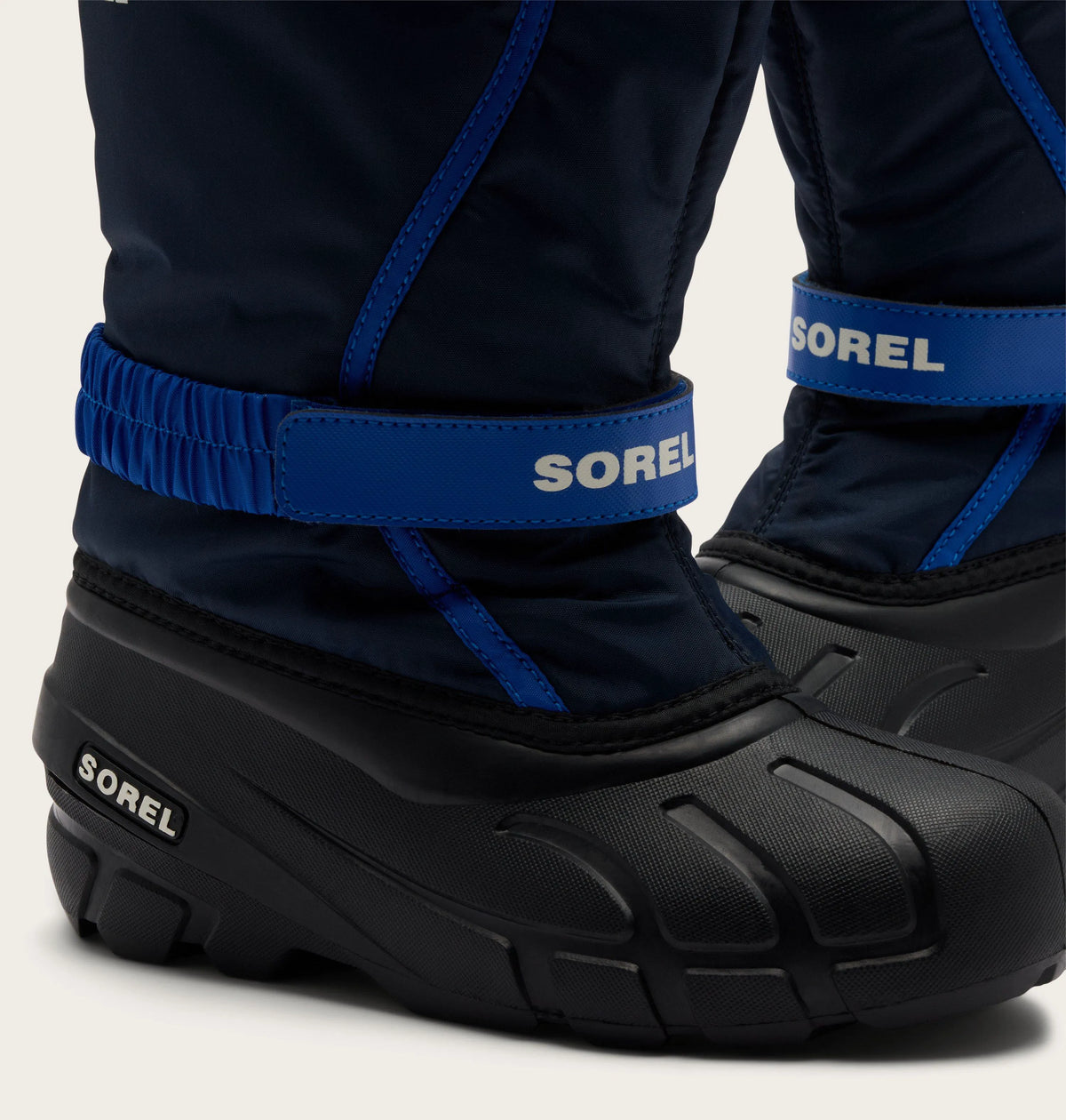 Collegiate Navy, Azul