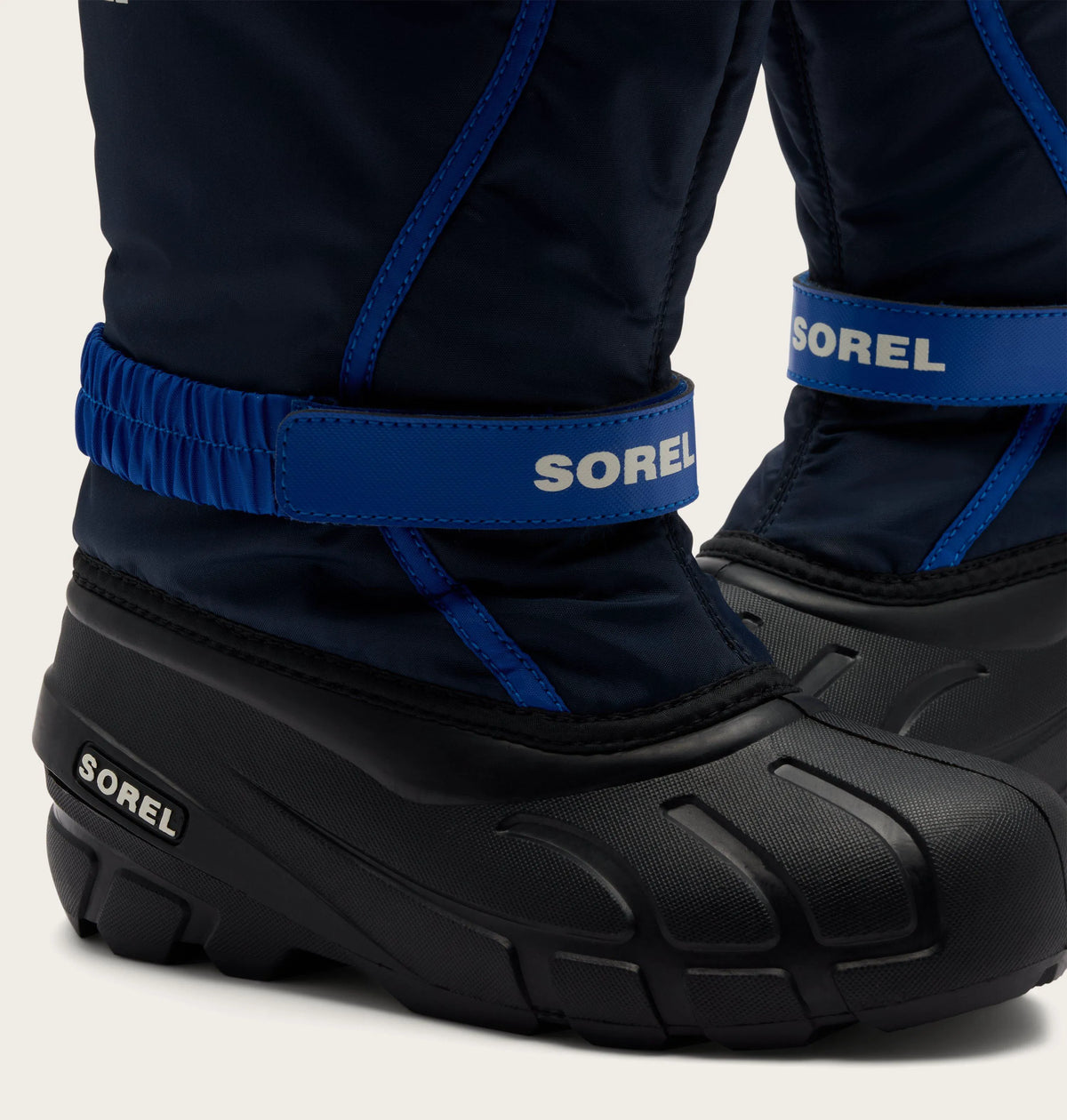 Collegiate Navy, Azul