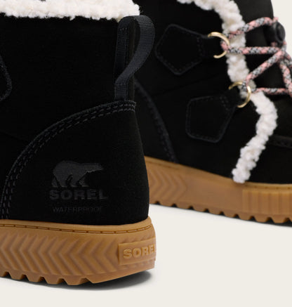 Black, Gum 2