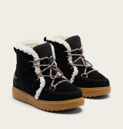 Black, Gum 2